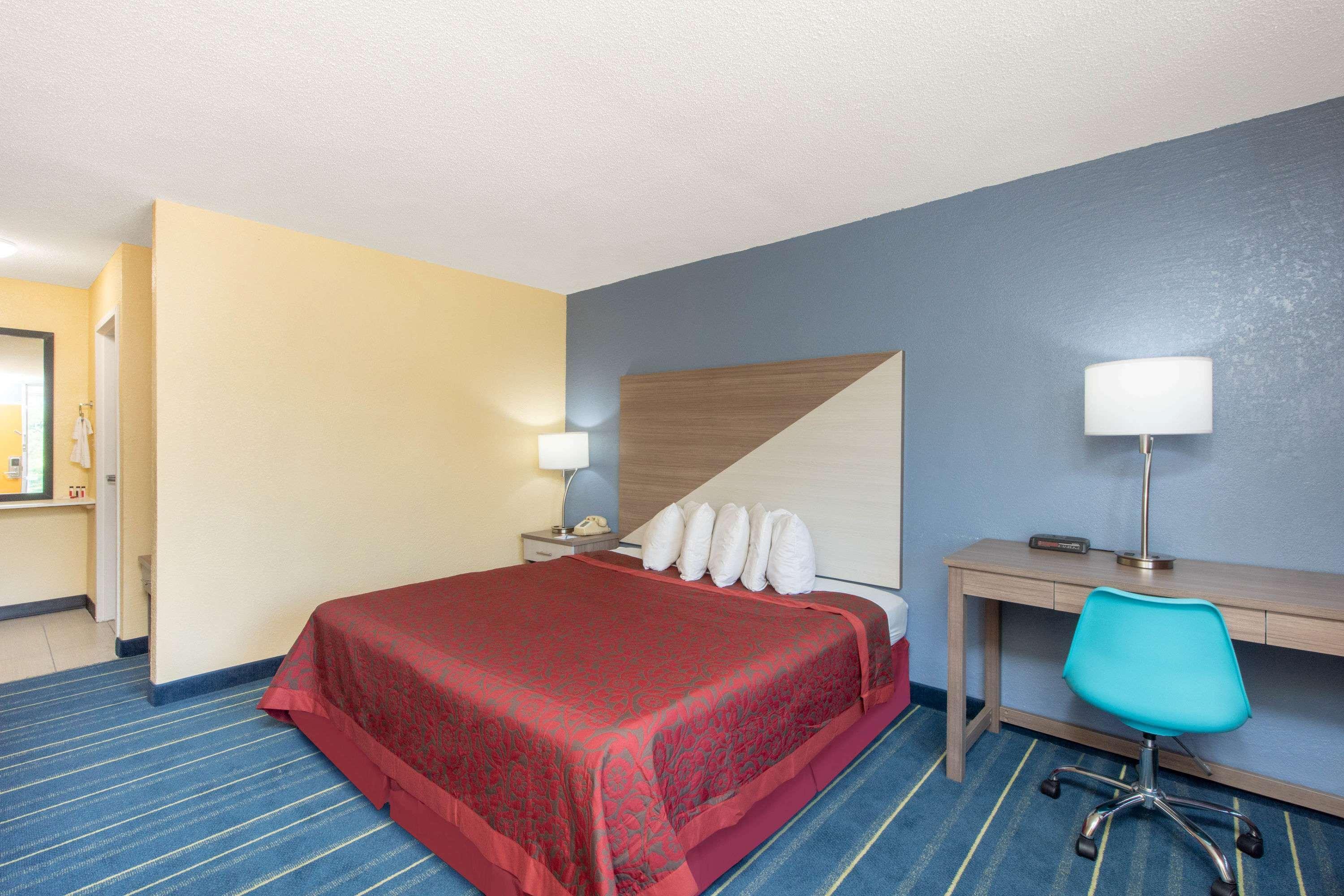 Days Inn By Wyndham Salem, Il Ngoại thất bức ảnh