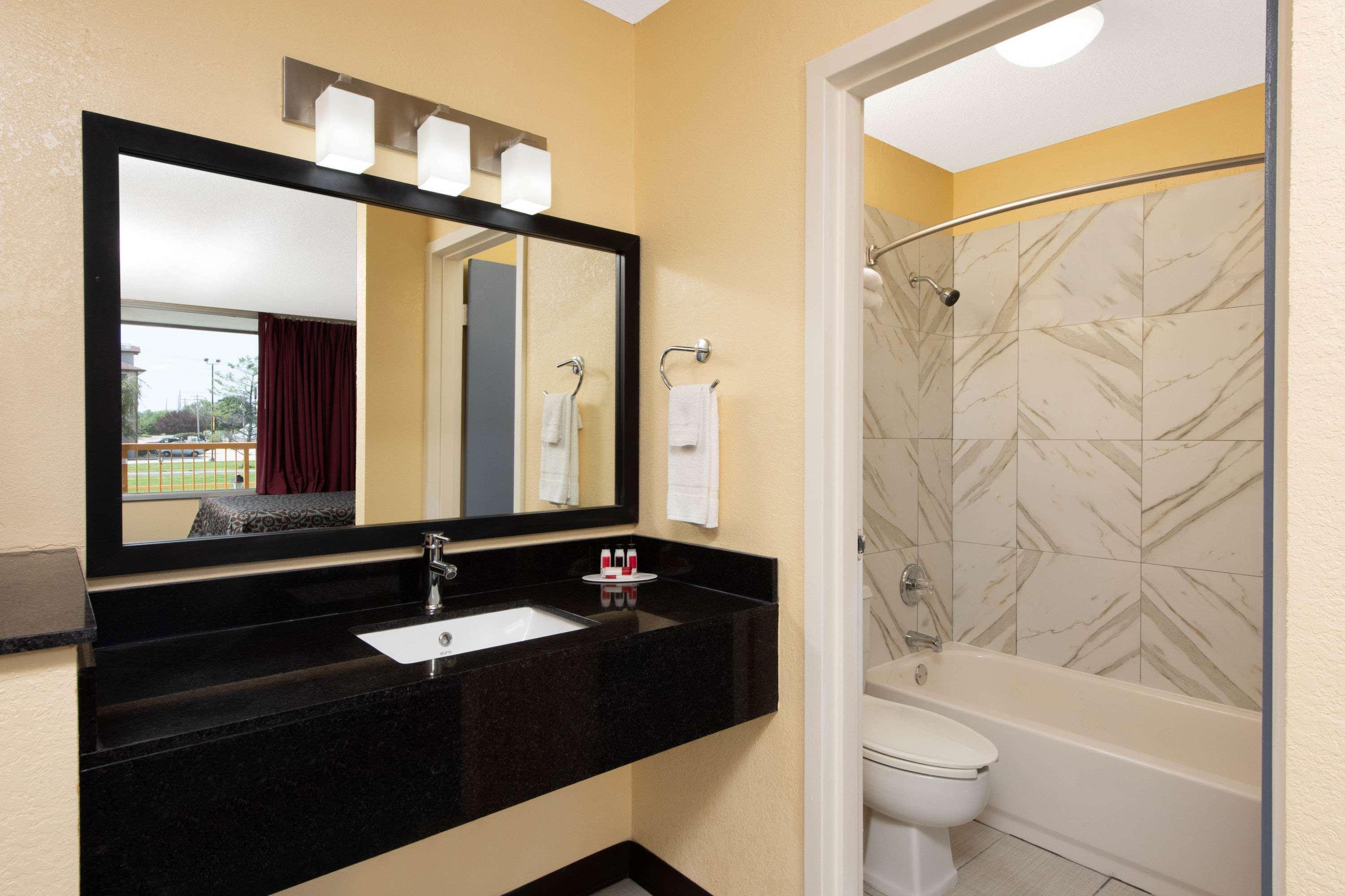 Days Inn By Wyndham Salem, Il Ngoại thất bức ảnh