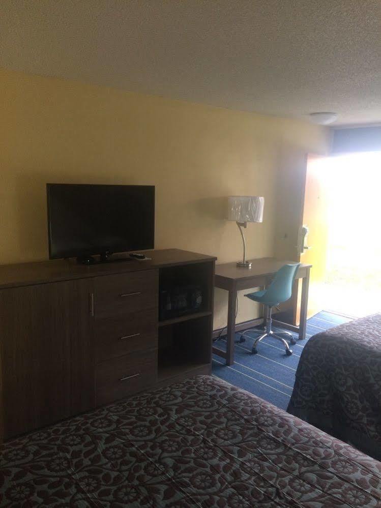 Days Inn By Wyndham Salem, Il Ngoại thất bức ảnh